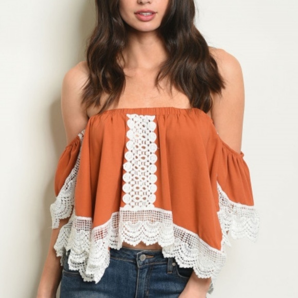 ESTERA Off Shoulder Top - Picture 3 of 4